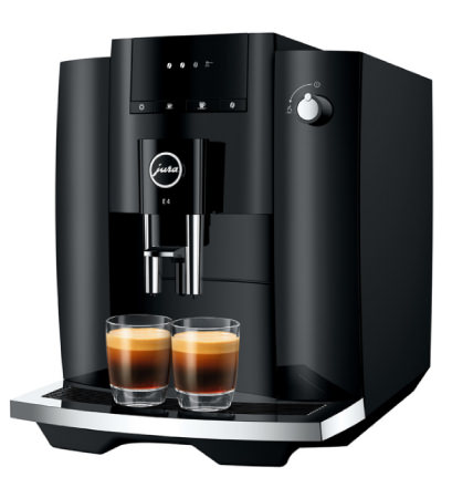 e4 black